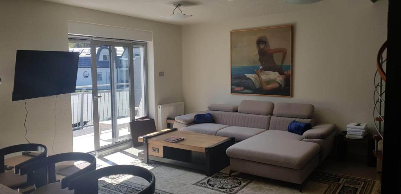 Apartament Happy - Basen, Plaza, Ochrona 24H - 3 Sypialnie Dla Maksymalnie 8 Osob بوبيروفو المظهر الخارجي الصورة